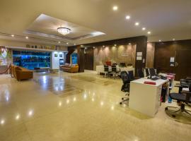 The Thane Club, khách sạn ở Thane