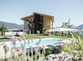 Villa Bea, hotel a Caines