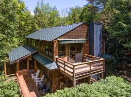 Coolidge Drive Retreat, hotel in Quechee