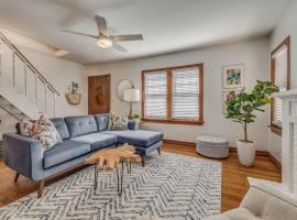 The Charming Pecan Place!, vacation rental in Oklahoma City