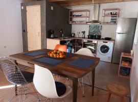 Danesi Studio - да &nu;&alpha;&iota; si Studio