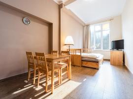 Apartmány Pod Kolonádou, hotel v Janských Lázních