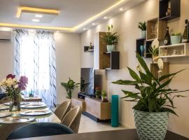 2 bedroom luxury design apartment, cheap hotel in Żabbar