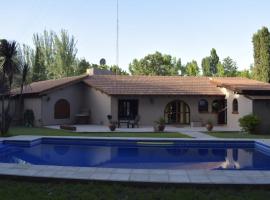 Como en casa, hotel v destinaci Chacras de Coria