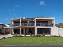 Ocean View Executive Apartment 2, hotell i Busselton