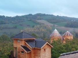 Roulottes au pied du Vercors, hotel barat a Saint-Jean-en-Royans