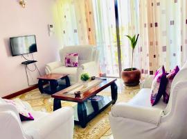 Crystal Apartments and Hotel, hotel i Entebbe