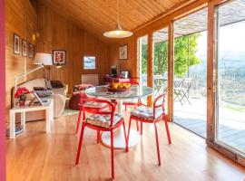 GoToGeres - Casa da Piscina - Casas de Alem, ξενοδοχείο σε Arcos de Valdevez