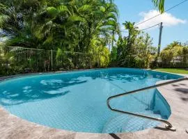 Sundown Lodge 2 Edgar Bennett Avenue 14