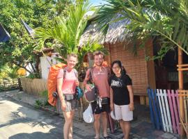 FRANGKY HOMESTAY: Manado şehrinde bir kiralık sahil evi