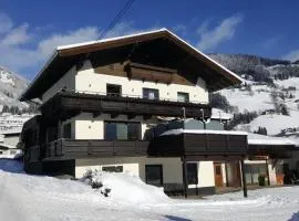 Woodyard 1 and 2 - Two apartments available