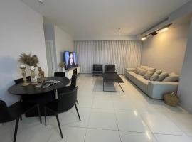 Hanna luxury apartment, hotel con estacionamiento en Kiryat Malachi