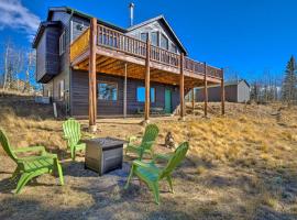 Family-Friendly Jefferson Cabin with Fire Pit!, hotel sa Bordenville
