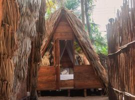 Mapache Hostel & Camping, glamping en Isla Holbox