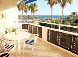 Luxury apt Alamos beach Torremolinos (Costa Lago), hotel in Torremolinos