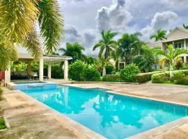 Cosy 4bdr beach house in Ochio Rios