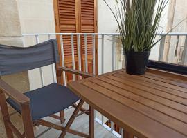 Beautiful Studio apartment in Qormi Malta, hotel in Qormi