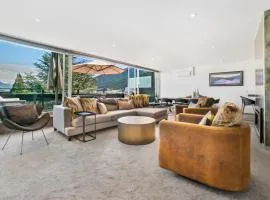 Luxury Penthouse P2