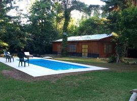 Entrepinos Mendoza, campsite in Ciudad Lujan de Cuyo