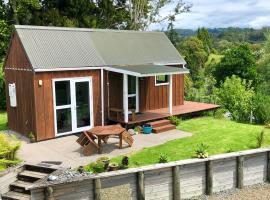 Orange Tree Cottage -bike friendly, casa per le vacanze a Opotiki