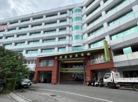 Taitung Bali Suites Hotel, hotell i Taitung City
