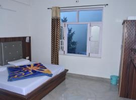 Himalayan Dalhousie Home Stay - Near Panchpula Water Fall, Privatzimmer in Dalhousie