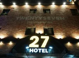 27 Hotel