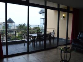 Accommodation Front - Deluxe 6 Sleeper with Rooftop Pool