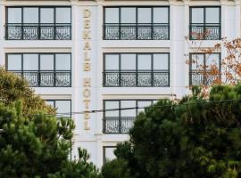 Dekalb Hotel, hotel cerca de Universidad del Mármara, Estambul