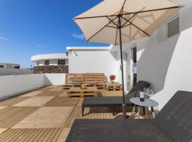 Famara Loft 12, apartment in Famara