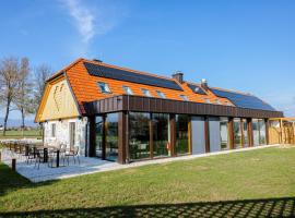 Kolpa Resort Village Majer - Apartments and Glamping، فندق في Gradac