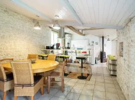 Maison charmante à La Bretonnière-la-Claye avec jardin clos