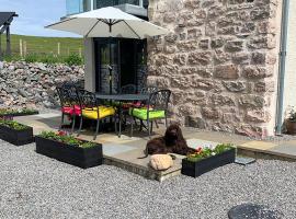 Old Manse Cottage, pet-friendly hotel in Durness