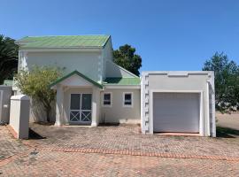 River Club Vacation Home, vila di Plettenberg Bay