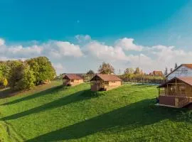 LIPA houses & spa