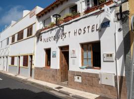 Puerto Nest Hostel、プエルト・デ・ラ・クルスのホテル
