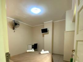 Hotel Di Sorrento, ξενοδοχείο κοντά στο Διεθνές Αεροδρόμιο Astor Piazzolla  - MDQ, Μαρ ντελ Πλάτα