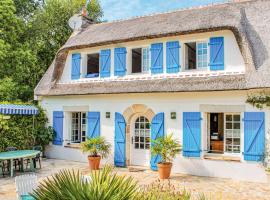 Gorgeous Home In Moelan Sur Mer With Wifi, hotel in Doëlan