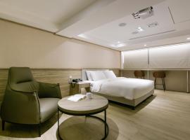 Spring Rhapsody Hotel