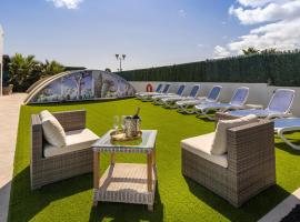 Luxury Villa Melissa, Hotel in Costa de Antigua