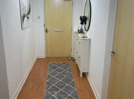 Entire 2 bedroom Beautiful newly furnished flat