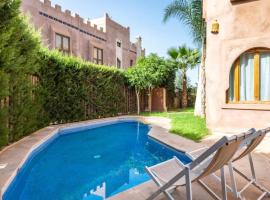Jolie villa 3 chambres loué entièrement avec piscine, hôtel à Marrakech près de : Golf Atlas Golf Marrakech