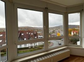 Komplette Wohnung 40m2 mit schöner Terrasse Niedernhausen, икономичен хотел в Нидернхаузен