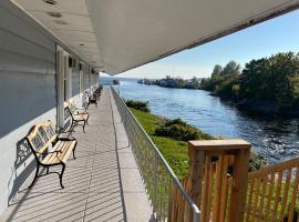 Old Mill Motel, hotel in Blind River