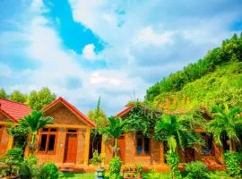 Phong Nha Hillside View Bungalow