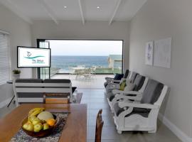 The Whale and Waddler - Unit with a view - and solar energy support, hotel a Kleinmond