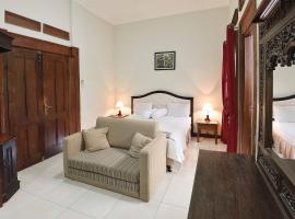 Ndalem Maharani Guest House