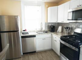 Lincoln Manor - Newly Renovated, 1mile from PHL Airport and Sports Stadiums, hotel v destinaci Prospect Park