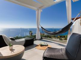 Blue Paradise Apartment, hotell med parkering i Achlia