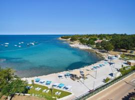 Easyatent Safari tent Park Umag, hotel in Umag